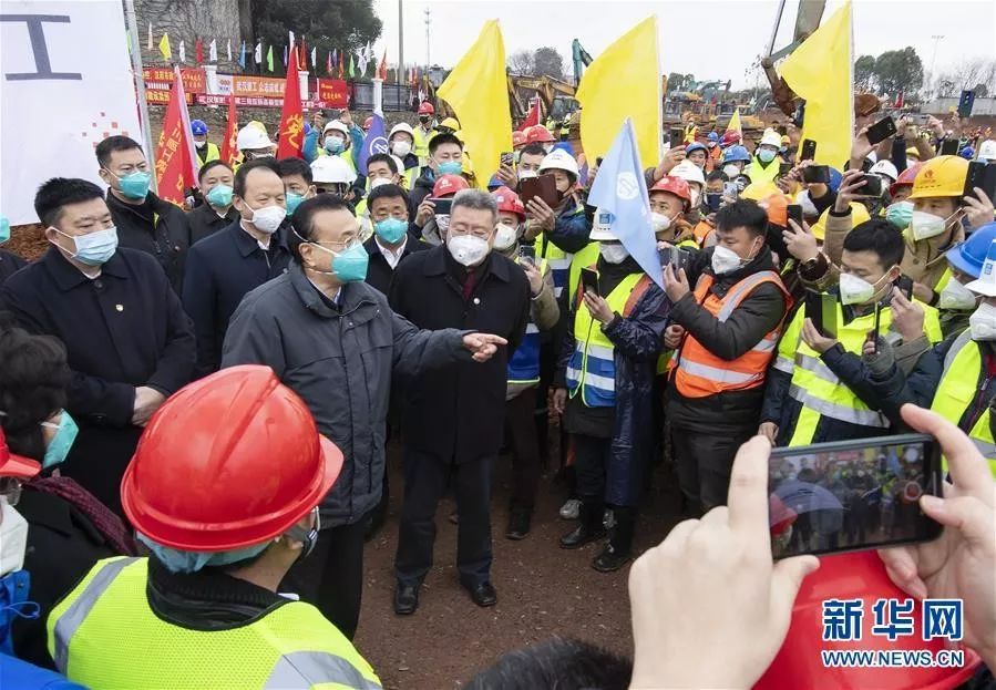 万斯赴德行未见预期，秘密会晤选择党领袖引发政治悬念！究竟意欲何为？深度解析。